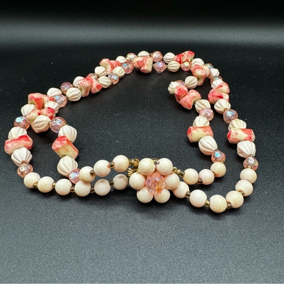 Vintage 1960s Signed Hong Kong Beaded Collar Necklace 29in - Picture 5 of 11